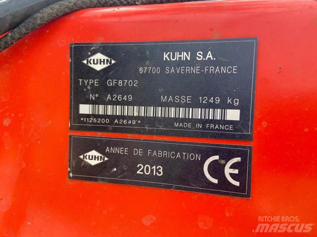 Kuhn GF8702 Rakes and tedders