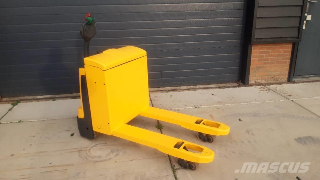 Jungheinrich EJE 120 Low lifter