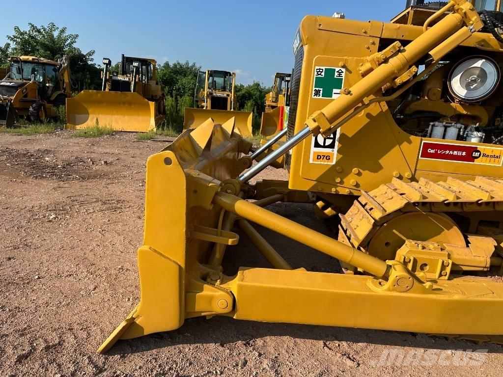 CAT D7G Crawler dozers