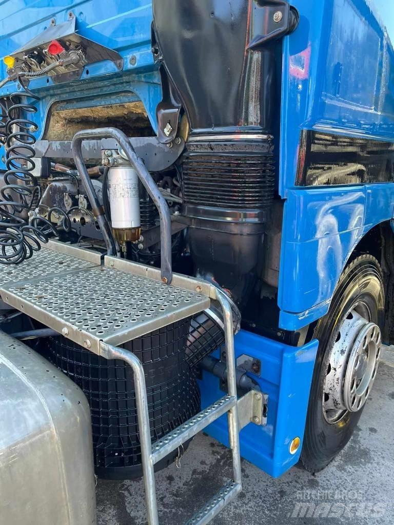 Mercedes-Benz 1843 Tractor Units