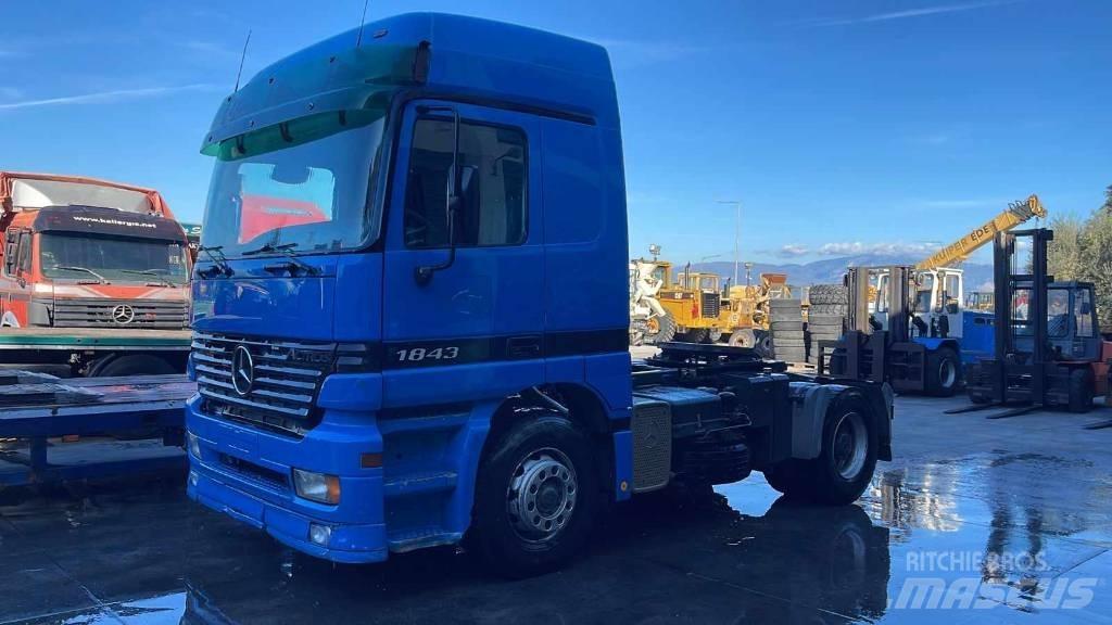 Mercedes-Benz 1843 Tractor Units