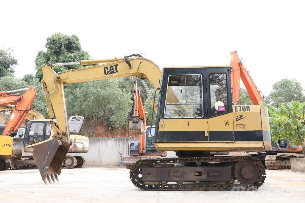CAT E 70 B Mini excavators < 7t (Mini diggers)