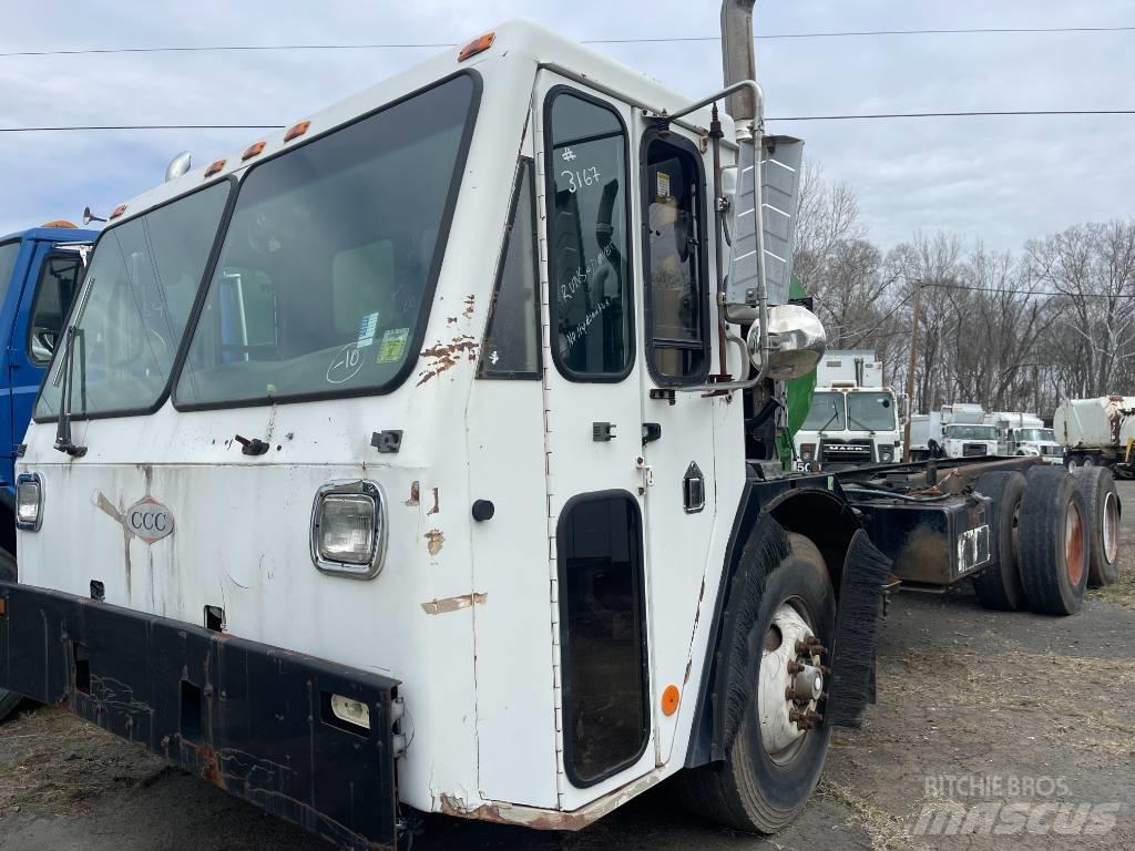 CCC LOW ENTRY Chassis Cab trucks