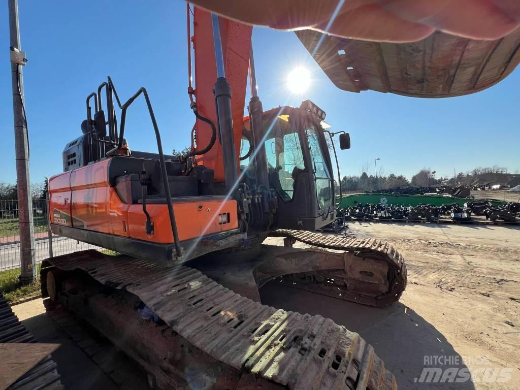 Doosan DX 300 LC-5 Crawler excavators