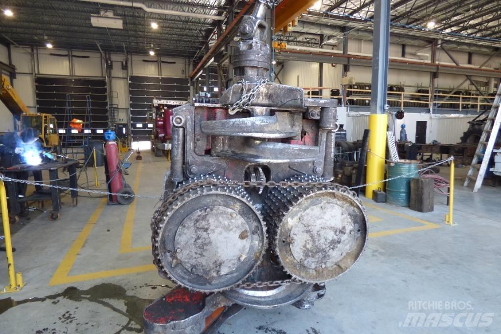 Log Max 7000C Harvester heads