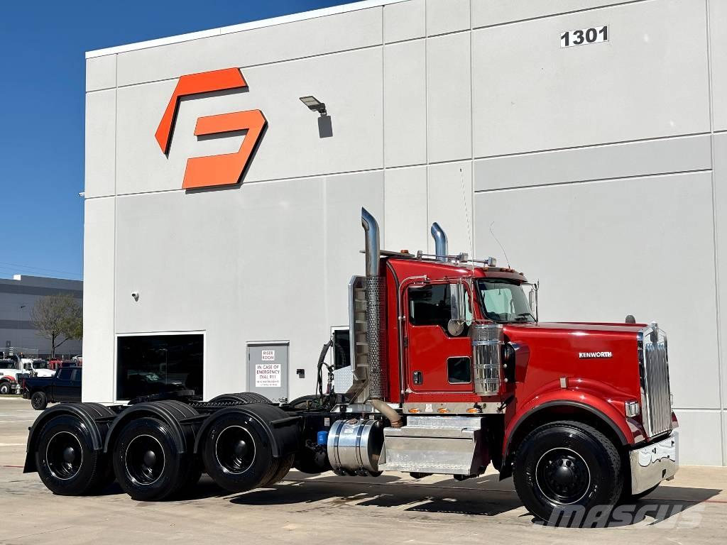 Kenworth W 900 Tractor Units