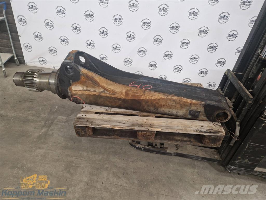 Komatsu 105F Forwarder cranes