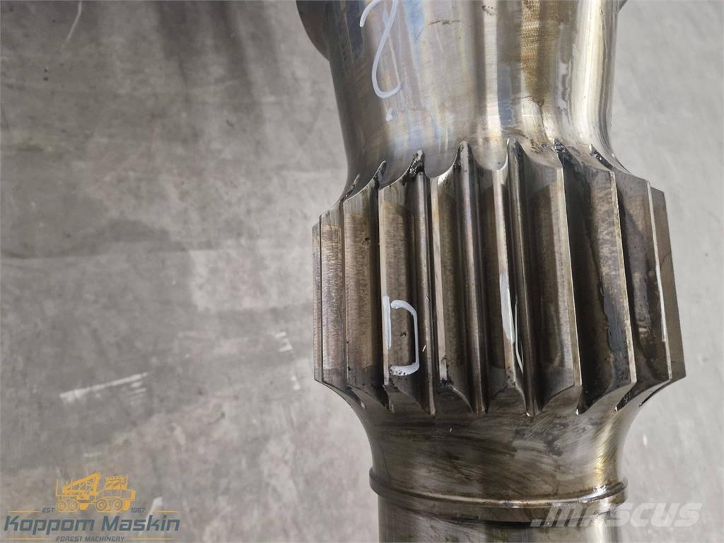 Komatsu 105F Forwarder cranes