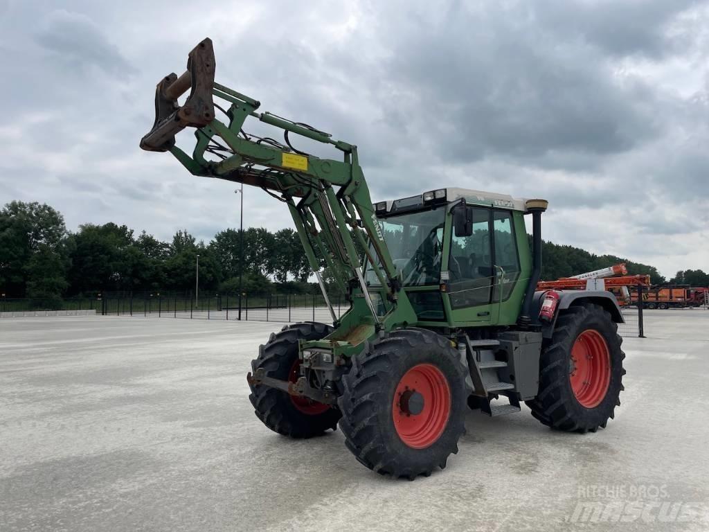 Fendt Xylon 522 Tractors