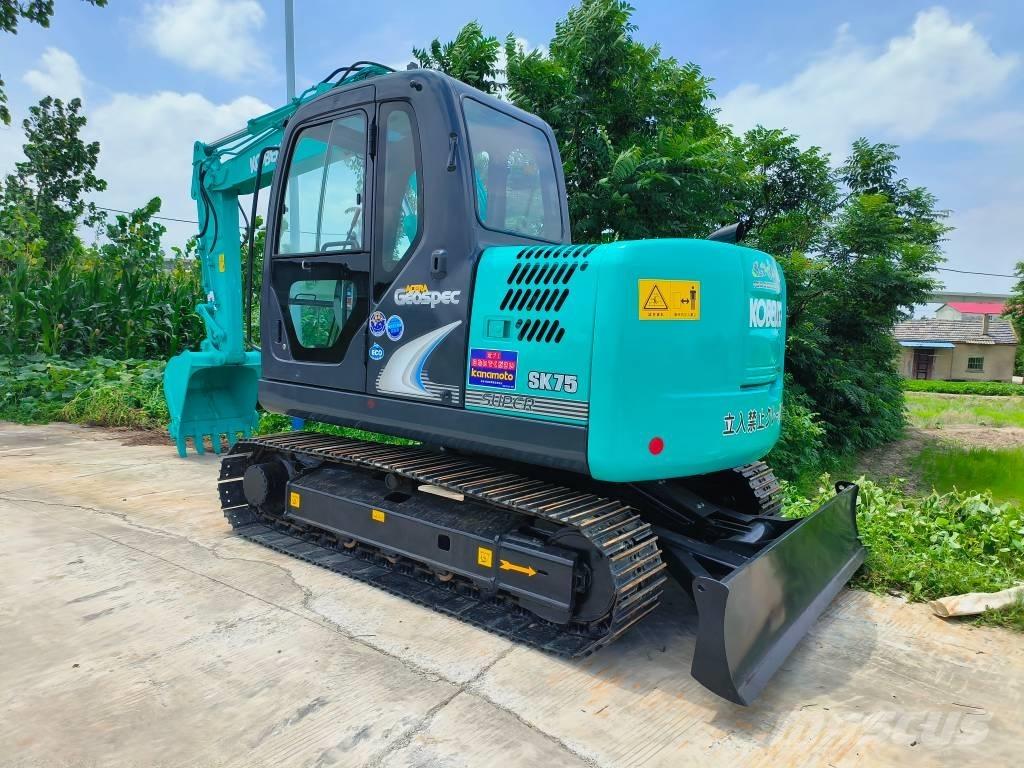 Kobelco SK 75 Crawler excavators