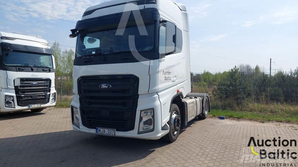 Ford F-MAX 500 Tractor Units