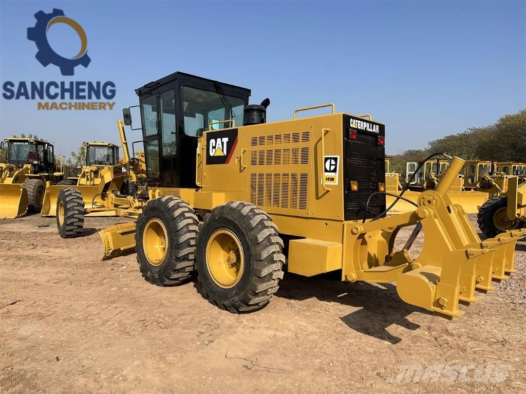 CAT 140 H Graders