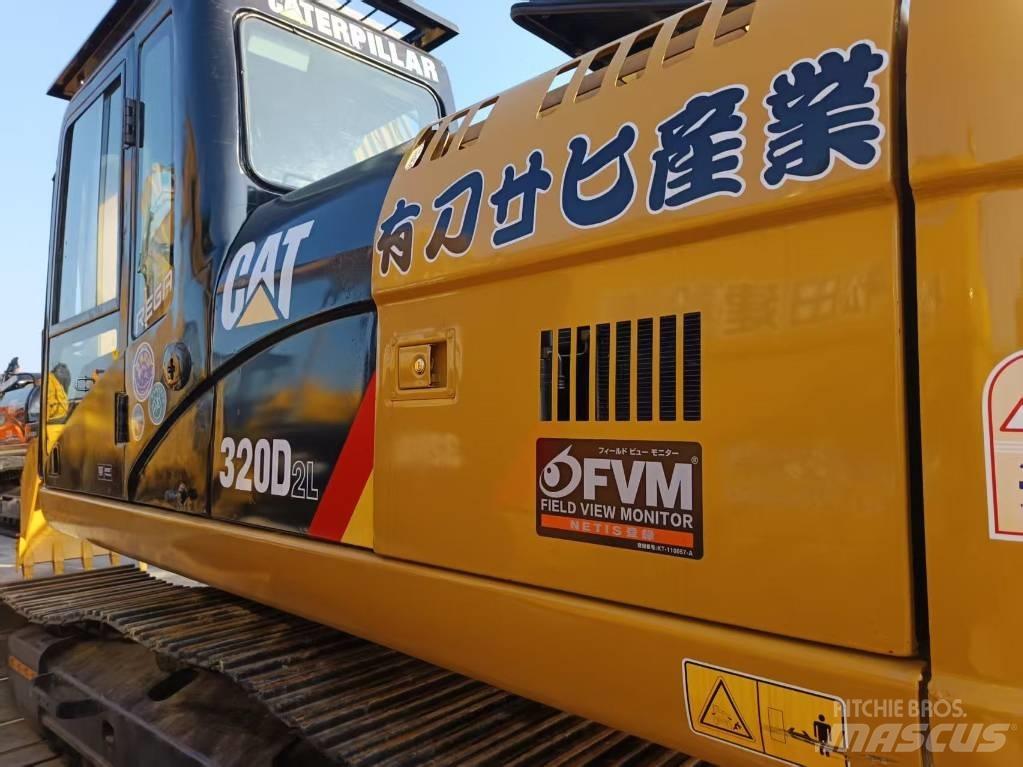 CAT CAT320DL Midi excavators  7t - 12t