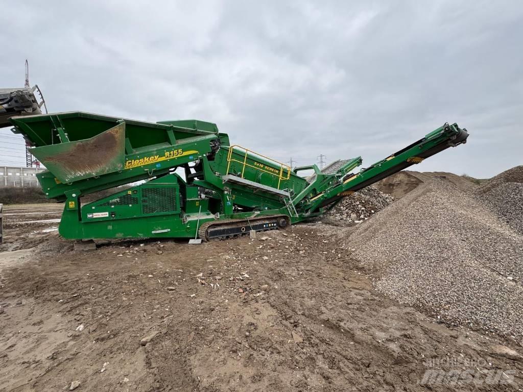 McCloskey R155 Mobile screeners