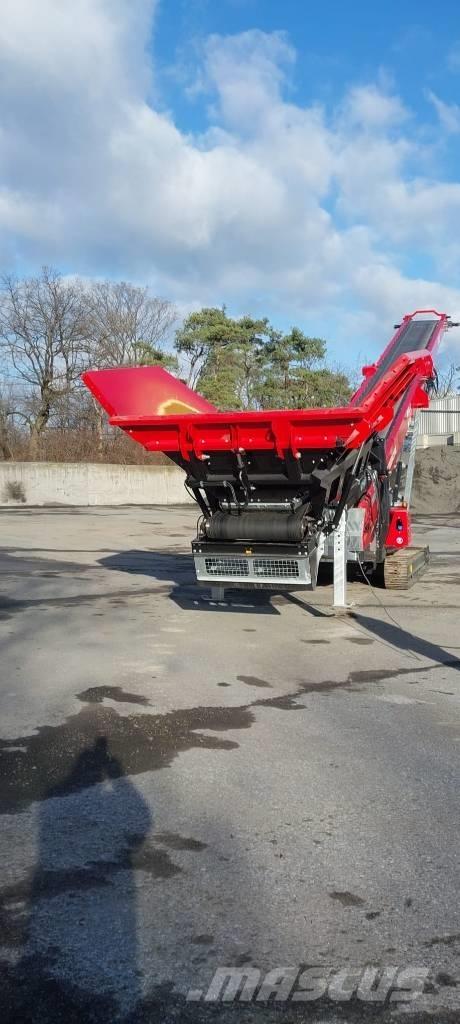  Screencore 470 LL Conveyors