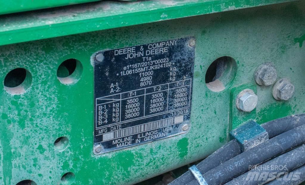 John Deere 6155M Tractors