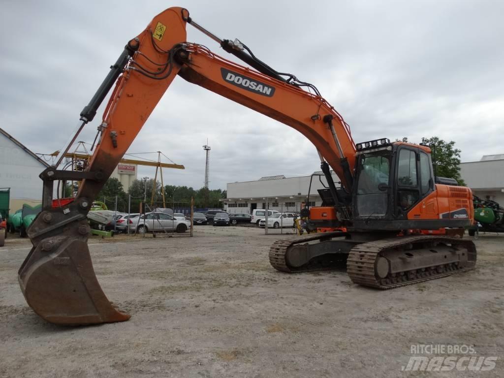 Doosan DX 225 LC-5 Crawler excavators