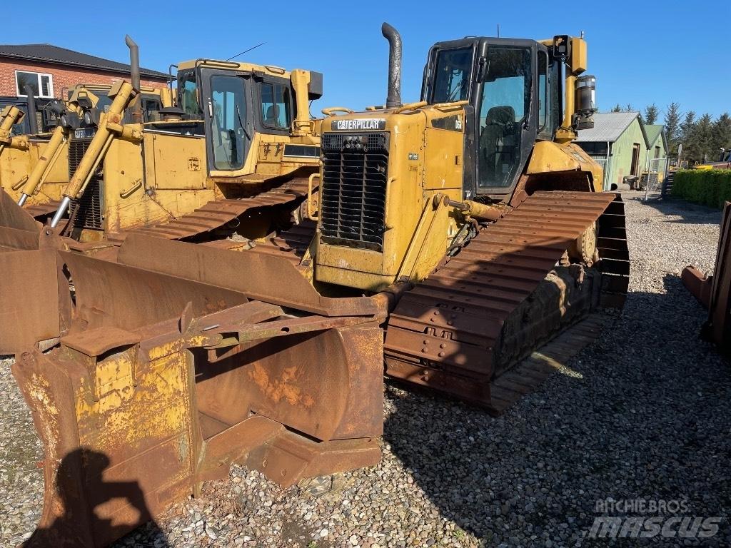 CAT D6N Crawler dozers