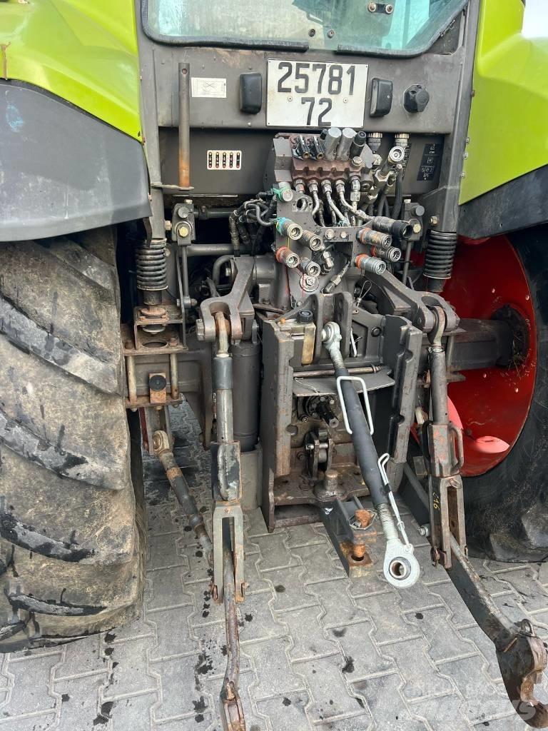 CLAAS Ares 556 RZ Tractors