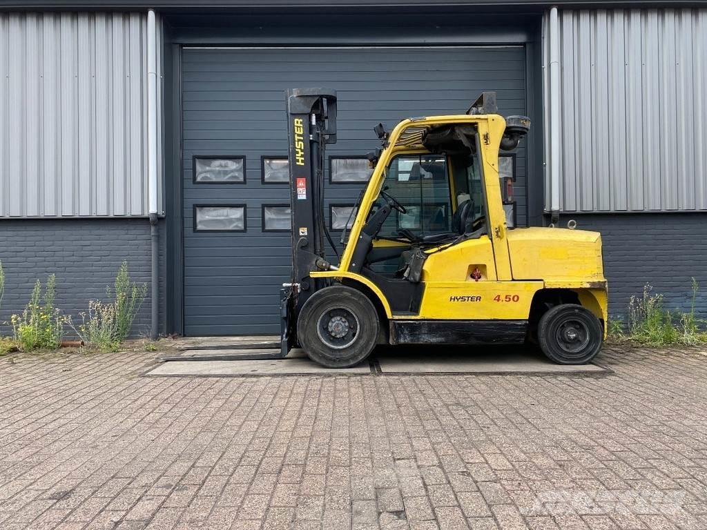Hyster H4.50XM Diesel trucks