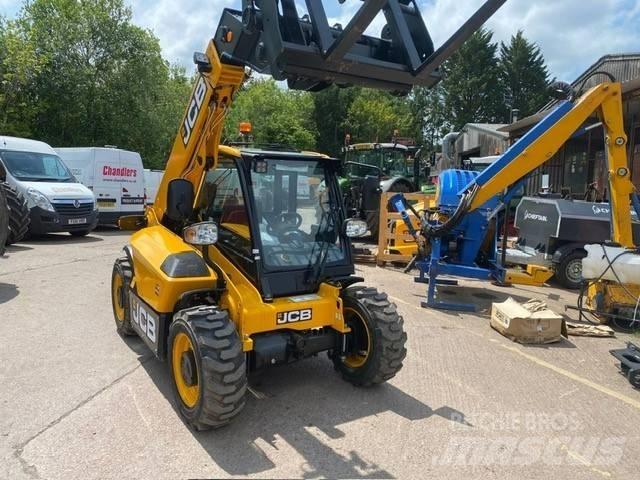 JCB 514-40 Telehandlers for agriculture