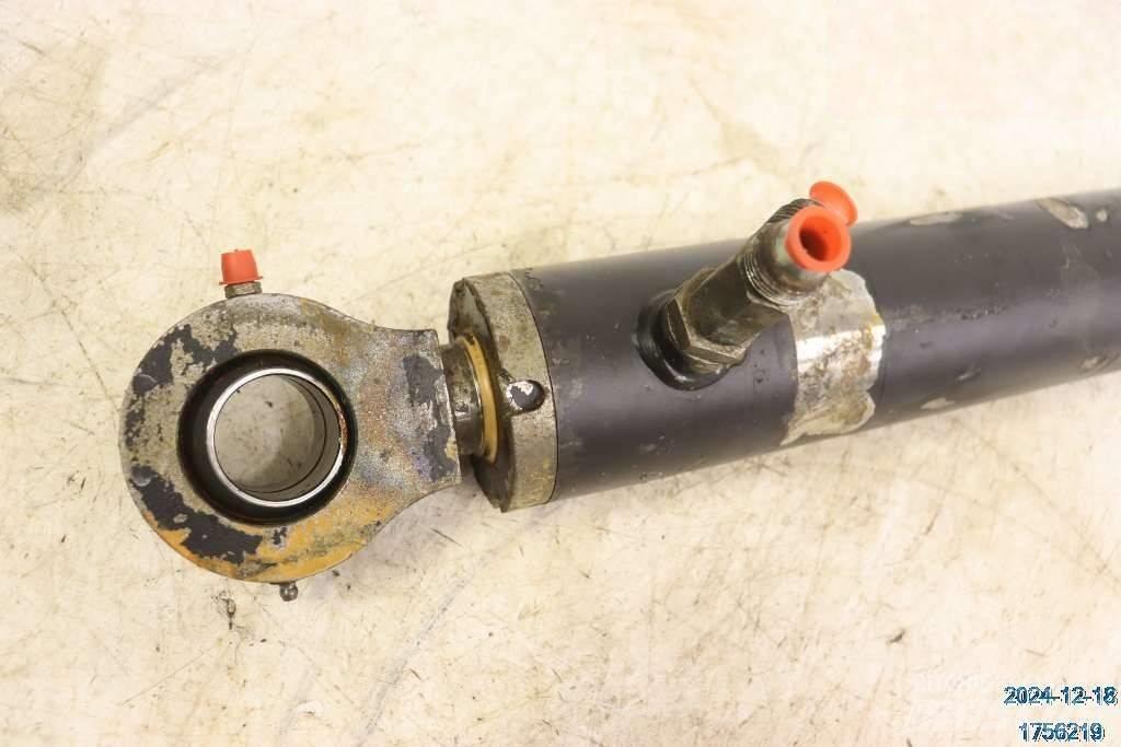 Ljungby L 12 Hydraulics