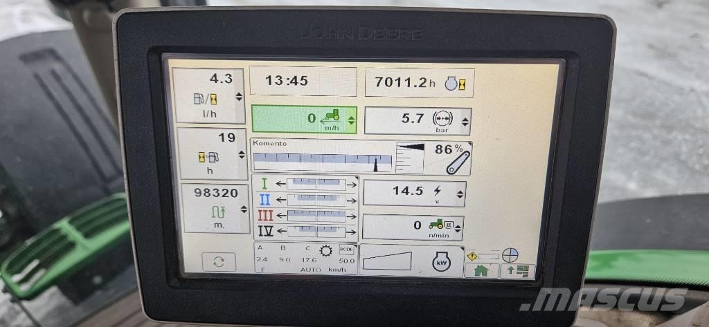 John Deere 7230 R Tractors