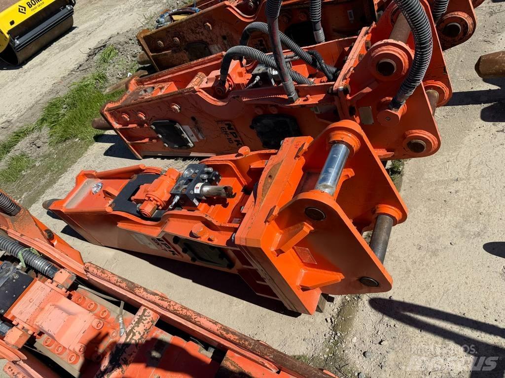 NPK GH 7 Hammers / Breakers
