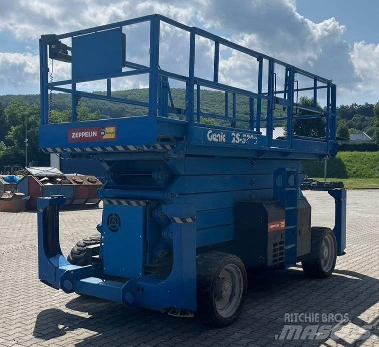 Genie GS 5390 RT Scissor lifts
