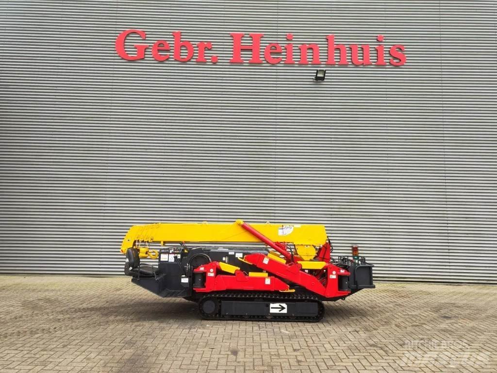 Maeda MC 305 Tracked cranes