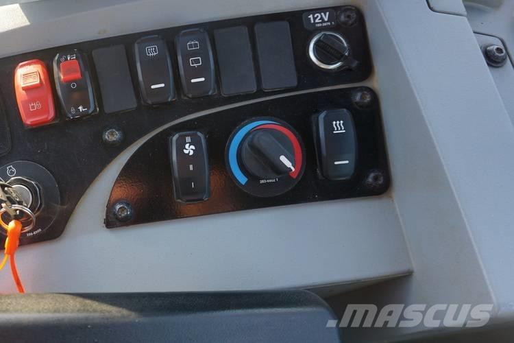 CAT 906M Wheel loaders