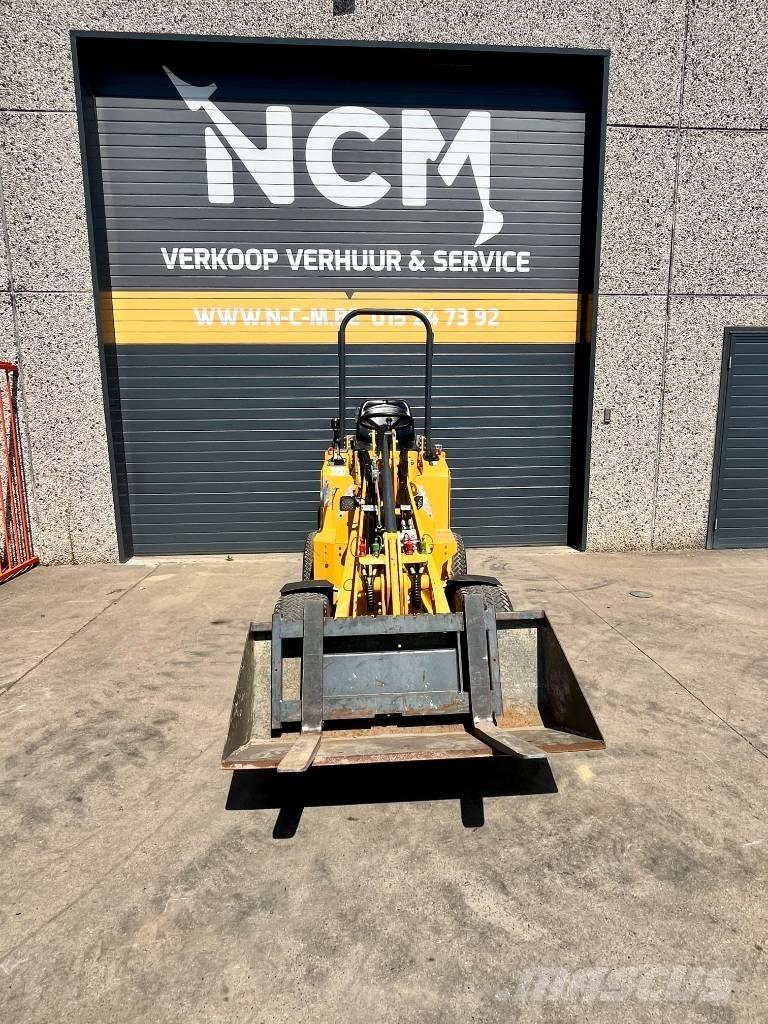 Knikmops KM 100 Wheel loaders