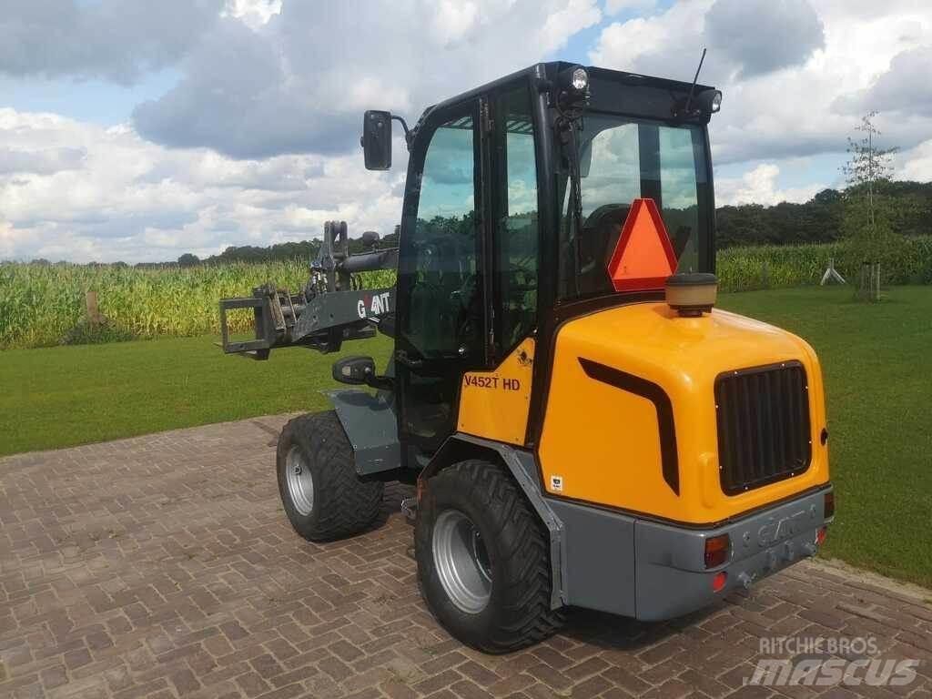 GiANT V 452 T HD Wheel loaders