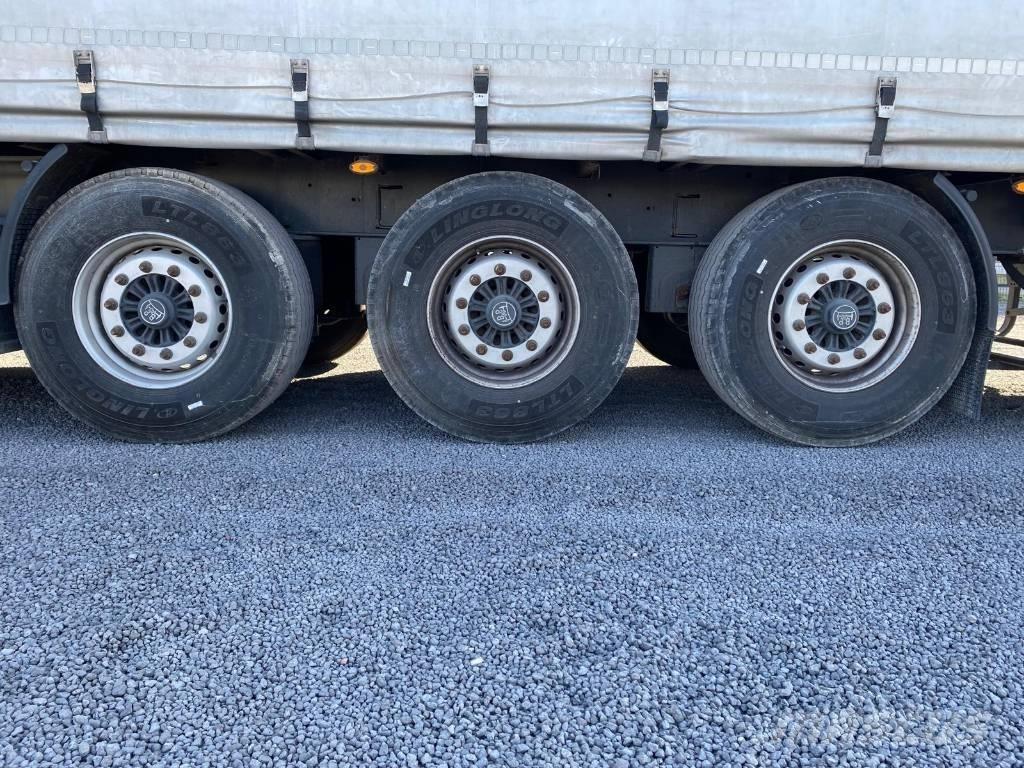Kögel SN 24 Curtainsider semi-trailers