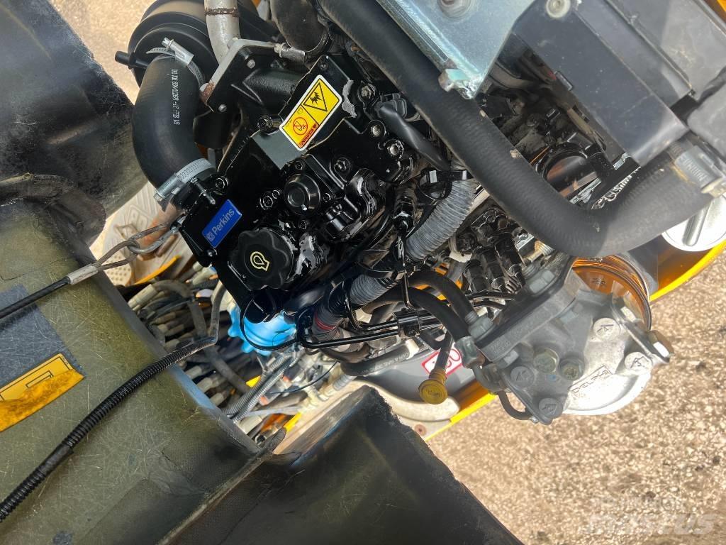 JCB Micro Mini excavators < 7t (Mini diggers)