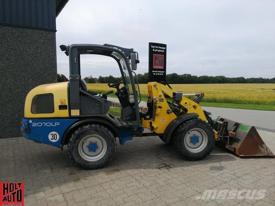 Weidemann 2070 CX Mini loaders