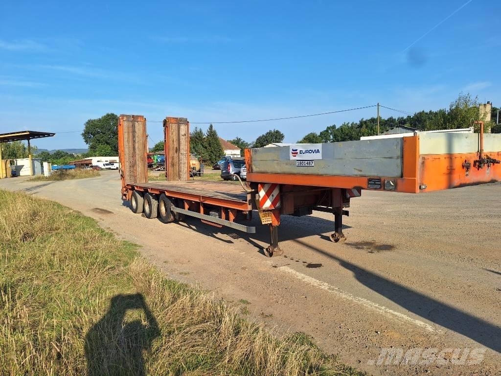 Zrůst N25.31-Z01 Low loader-semi-trailers