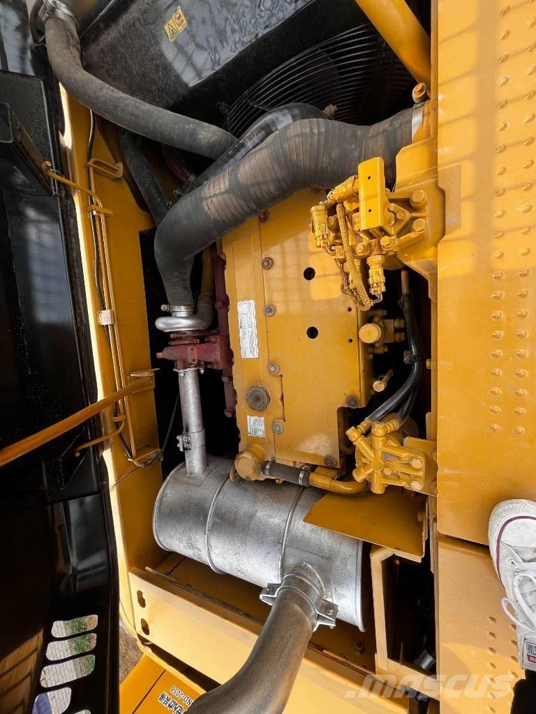 CAT 320 D Crawler excavators