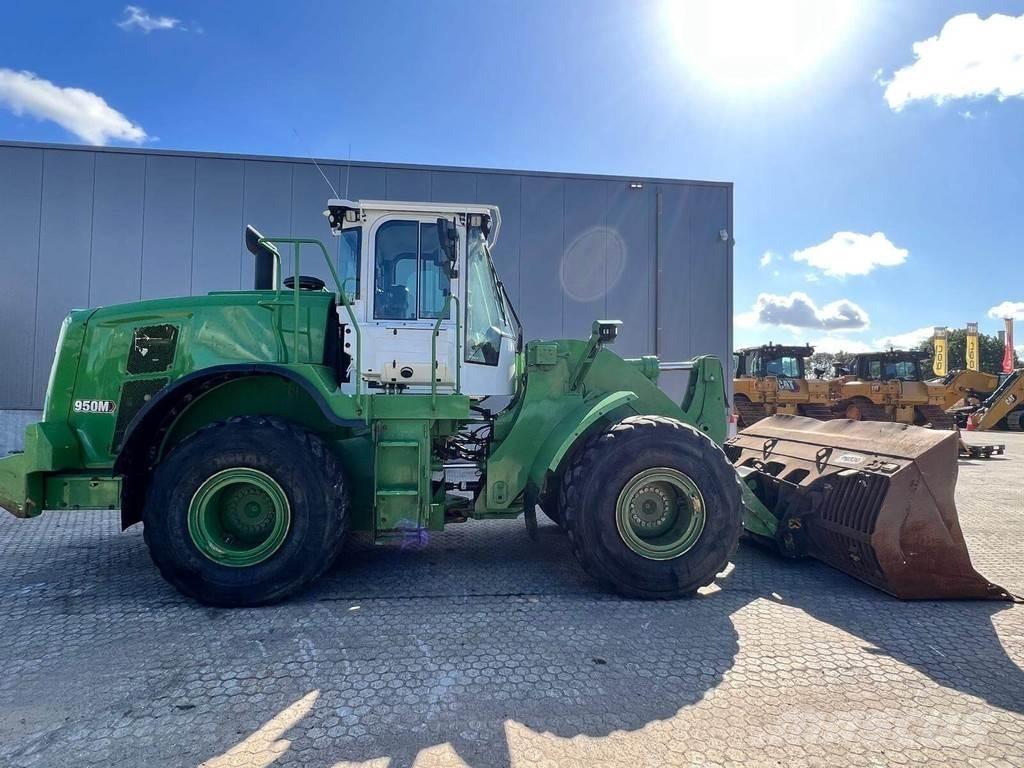 CAT 950M Wheel loaders