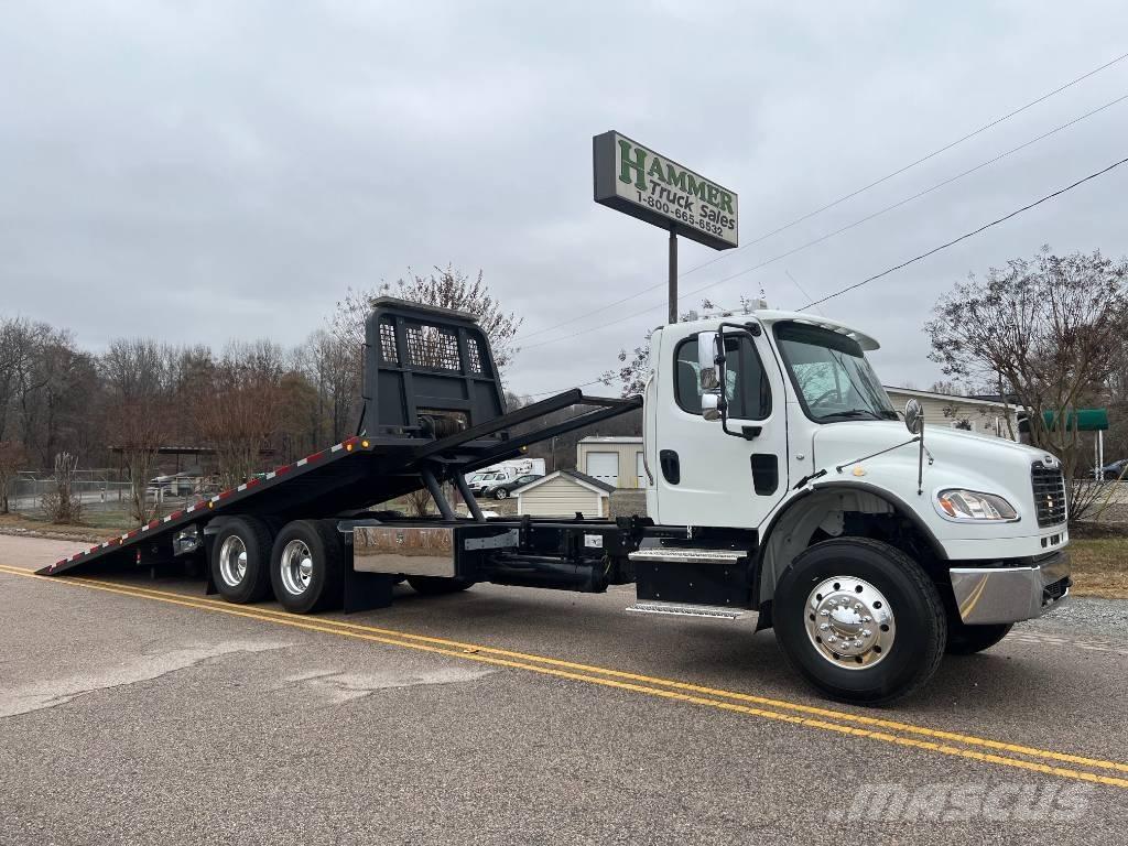 Freightliner M2 Recovery vehicles