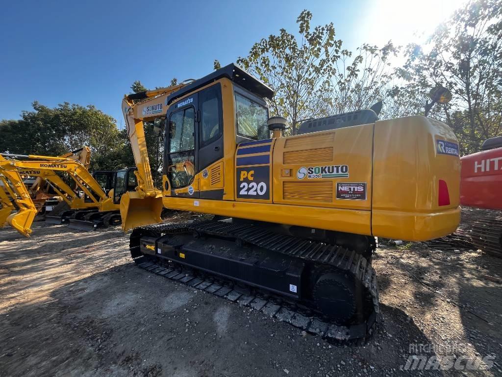 Komatsu PC 220-8 Crawler excavators