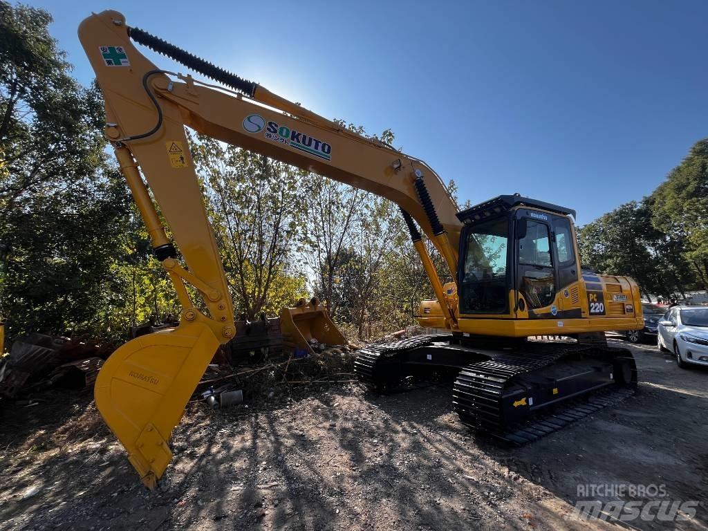 Komatsu PC 220-8 Crawler excavators