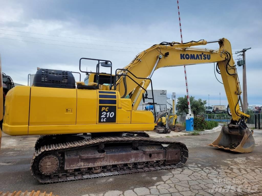 Komatsu PC 210 LC-11 Crawler excavators