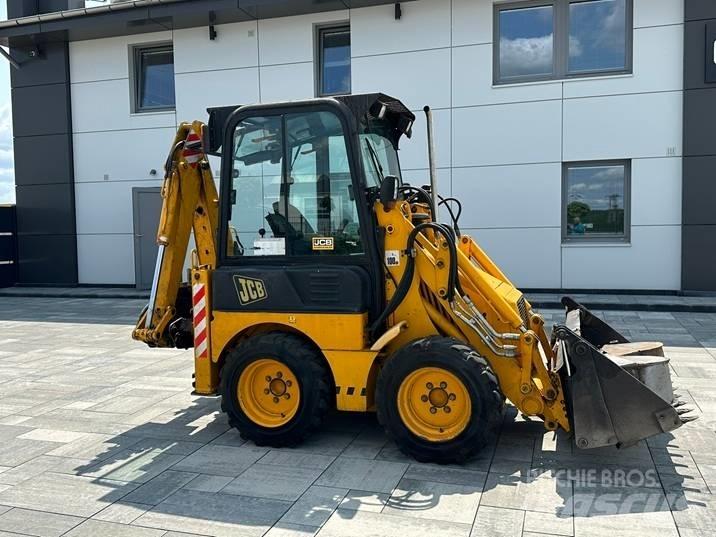JCB 1 CX Backhoe loaders