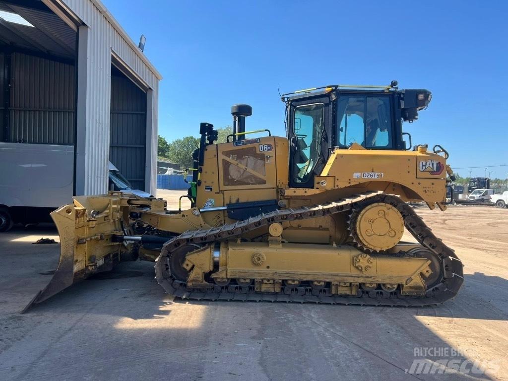 CAT D6XE Crawler dozers