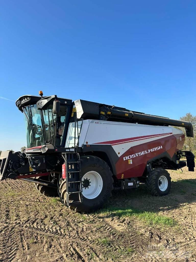 Rostselmash RSM 161 Combine harvesters