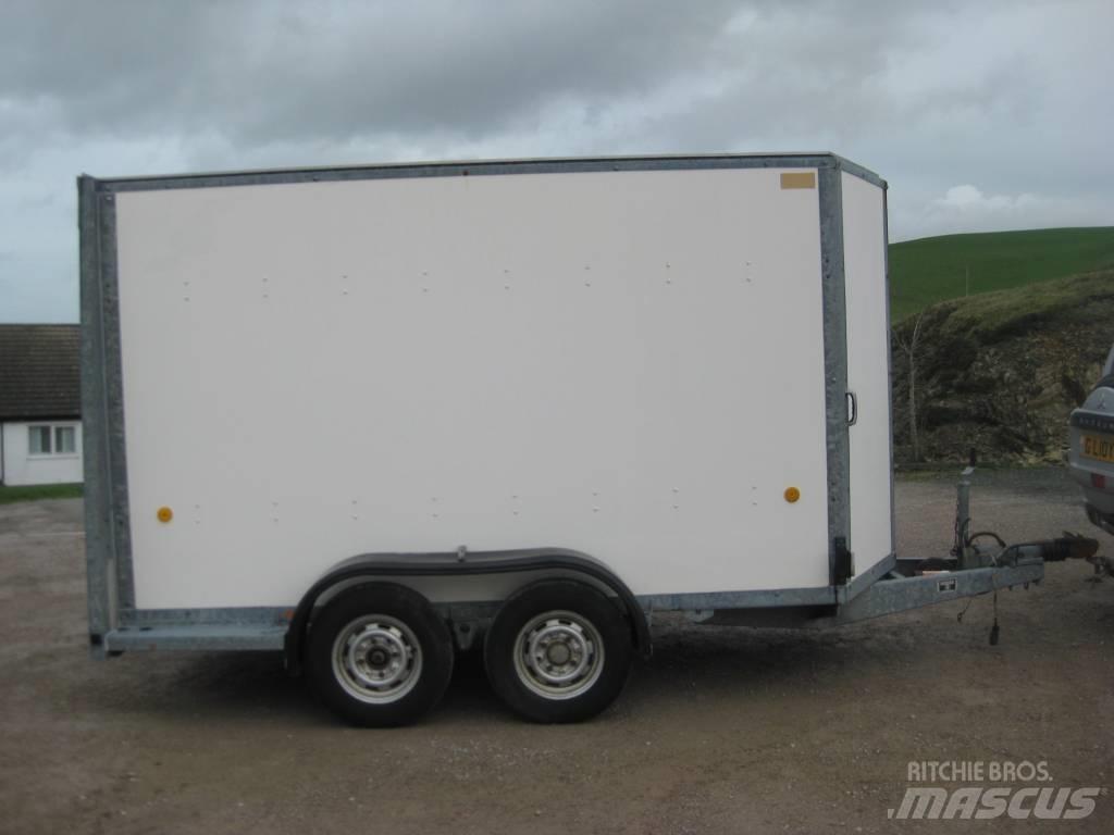 Ifor Williams BV105 Box body trailers