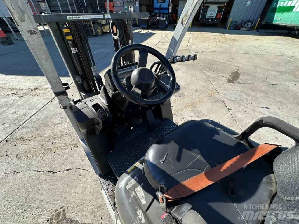 Nissan MCP1 Forklift trucks - others