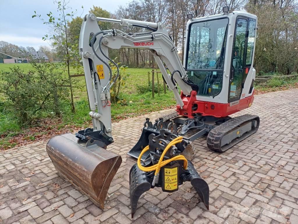 Takeuchi TB 225 Mini excavators < 7t (Mini diggers)