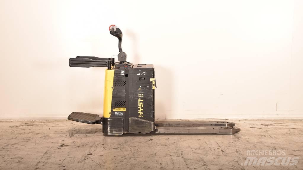 Hyster P 2.0 S Low lifter with platform